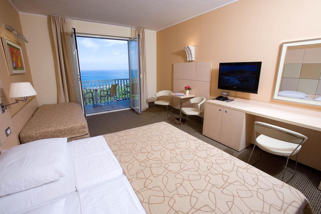 Hotel Mirta - San Simon Resort Izola Chambre photo